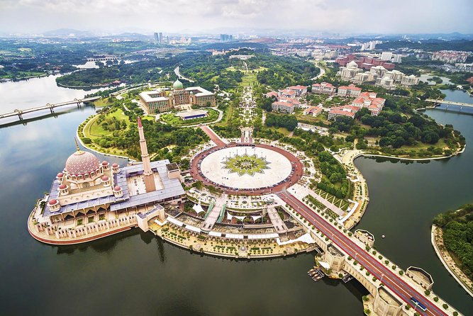 Private Half-Day Putrajaya Tour with Lake Cruise from Kuala Lumpur - FAQ
