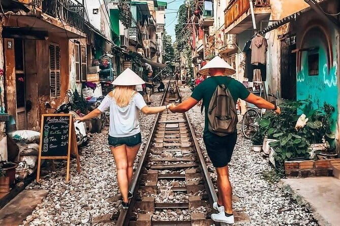 Private: Hanoi Street Food Exploration and Train Street Trip - FAQs