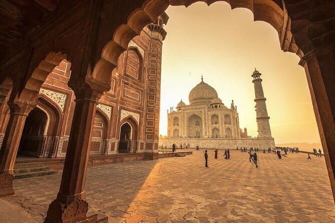 Private Transfer Agra to Delhi - The Sum Up