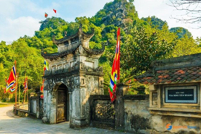 Round-Trip Hanoi to Ninh Binh Private Vehicle Charter - How It Compares to Alternatives