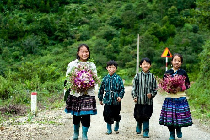 Sapa Villages trekking and homestay 2 Days/ 1 night package tour: best selling - FAQs