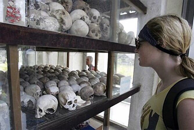 Sightseeing and historical tour in Phnom Penh - FAQs