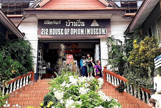 Sightseeing Join Tour Chiang Rai / PICK UP ONLY IN CHIANG RAI - FAQs