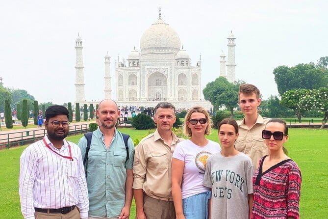 Taj Mahal, Agra Fort, Baby Taj Tour from Delhi by Superfast Train - Who Is This Tour Best For?