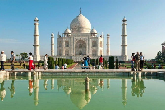 Taj Mahal Day Trip from New Delhi Airport - The Experience in Detail: What You Can Expect