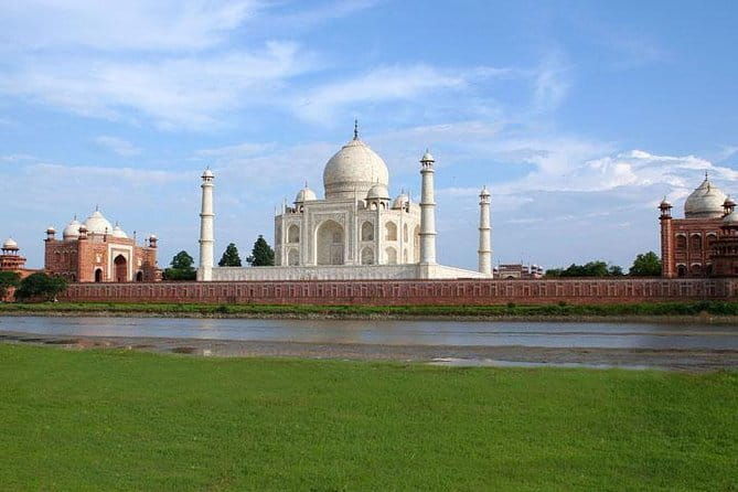 Taj Mahal Tour From Cruise Port, Mumbai, Cochin and Goa - Summary