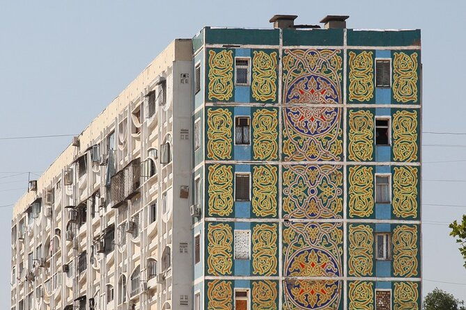 Tashkent Soviet Architecture (Modernism) and Subway station tour. - What’s Included and What’s Not