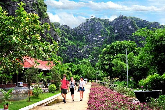 Trang An Complex - Hoa Lu - Mua cave Daily Group Tour - Frequently Asked Questions