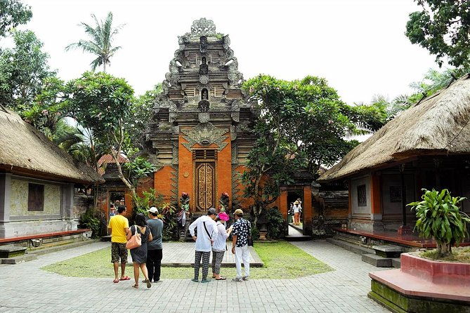 Ubud City Tour II: Monkey Forest, Palace, Art Market, and Rice Terrace - FAQ