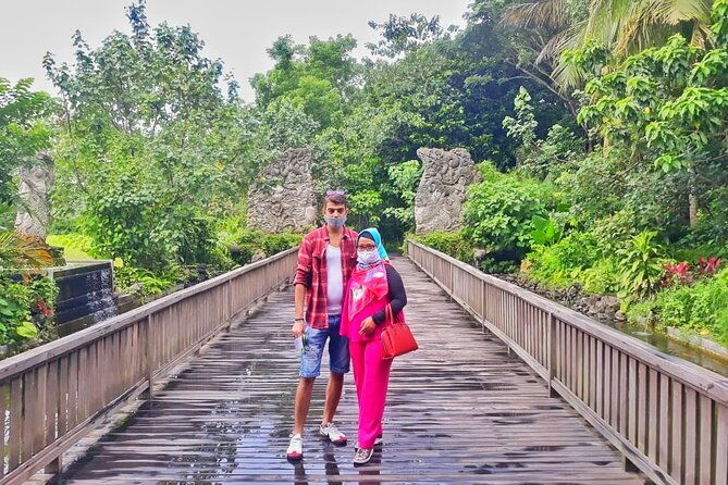 Ubud Small Group Tour: Monkey Forest, Tegalalang Rice Terraces and more - FAQ
