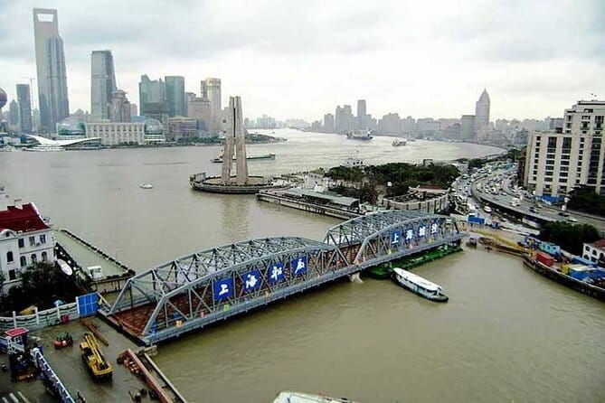 Zhujiajiao & Shanghai: Private Day Tour Water Town to Skyline - Authentic Insights from Reviewers
