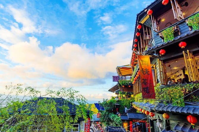 7-Hour Join tour - Jiufen Village & Shifen Town - Discover Taiwan’s Hidden Gems: Jiufen Village & Shifen Town Tour Review