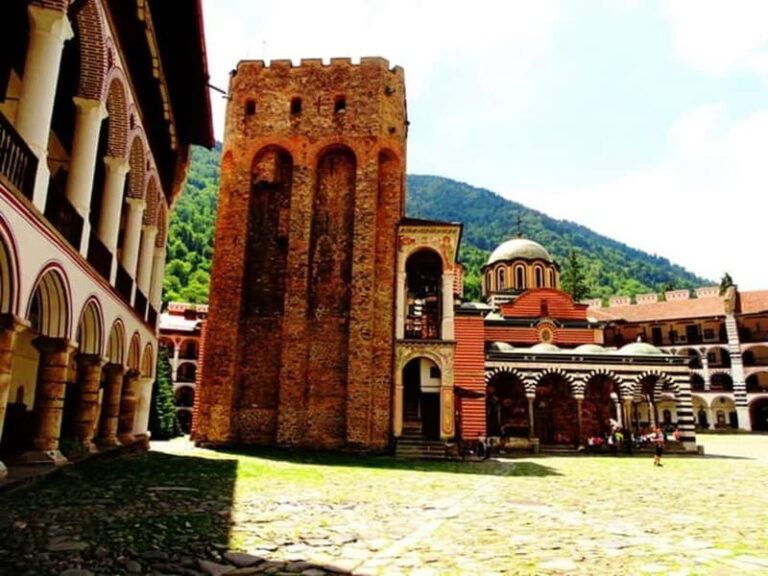 7 Rila lakes and Rila monastery day tour from Sofia - Practical Details and Tips