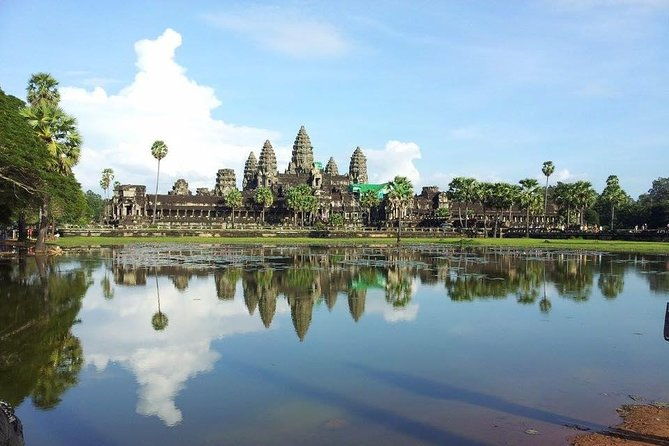Angkor Wat Sunrise, Ta Promh, Banteay Srei, Bayon Private Tour - FAQ  