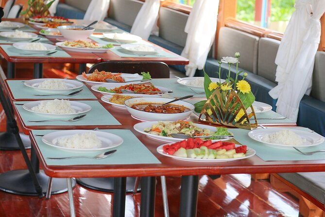 Ayutthaya Sightseeing Boat Rental with Traditional Thai Dance - FAQ