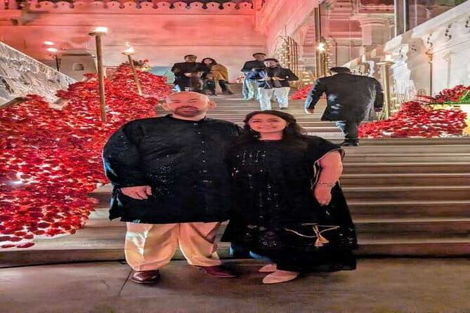 Delhi : Wedding Shopping Tour with Female Guide - Authenticity and Value