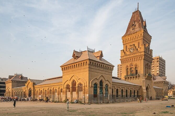 Full Day Private City Tour of Karachi - FAQs