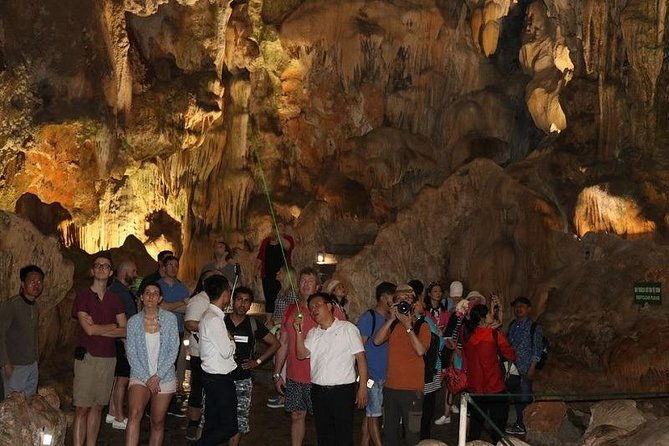 Halong Islands, Caves, Kayak, Lunch Day Tour w Dragonfly Cruise - FAQ