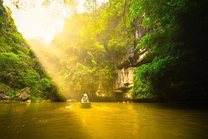 Ninh Binh Private Day Tour: Mua Cave, Tam Coc, Hoa Lu All Include - FAQ