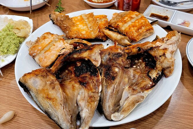 Noryangjin Fish Market Dinner - Authenticity and Guided Support: What Travelers Say