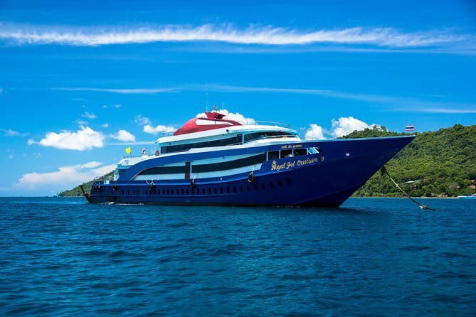 Phi Phi Bamboo Islands Fullday - Premium - FAQs about the Phi Phi Bamboo Islands Full-Day Tour