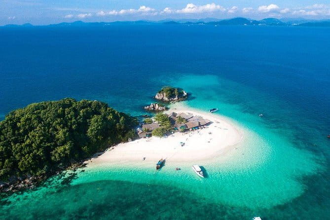 Phuket 3 Micro Khai Islands With Snorkeling At Your Leisure - Who Should Book This Tour?