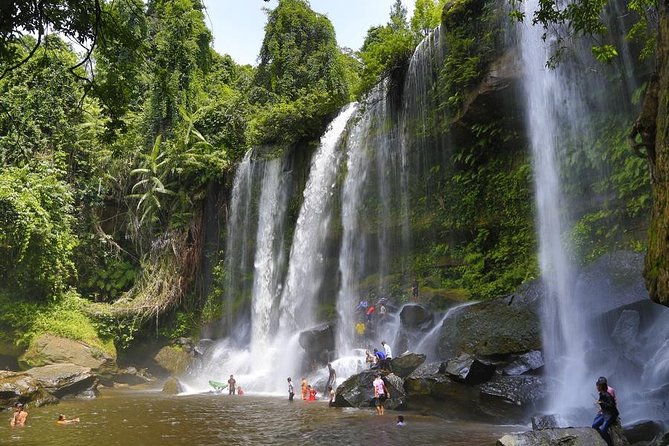 Siem Reap: Kulen Waterfall and 1000 Lingas River Private Tour - Frequently Asked Questions