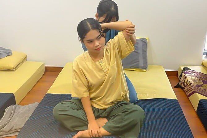 Swedish Massage in Phnom Penh - Who Should Book This Experience?