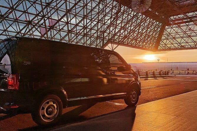 Taipei City to Taoyuan Airport Private Transfer - Additional Considerations