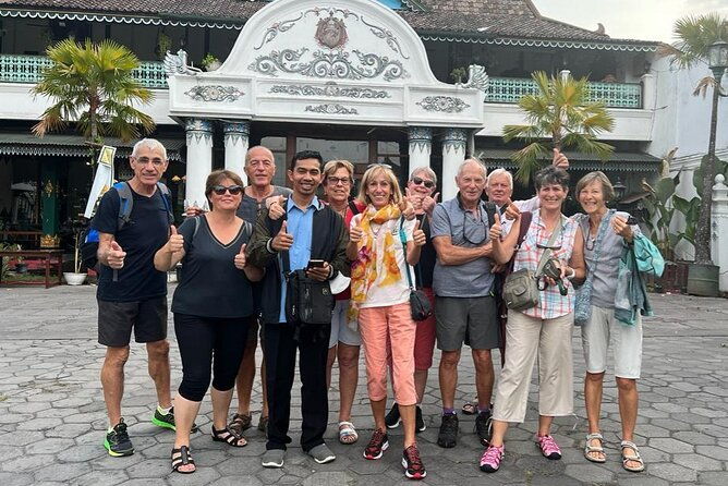 UNESCO Tour: Borobudur Top Access (Ticket Assistance) & Prambanan - FAQ