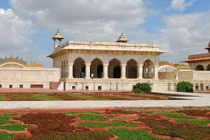 Enchanting Taj Mahal Same Day Tour by Gatiman Train From Delhi - The Value Factor