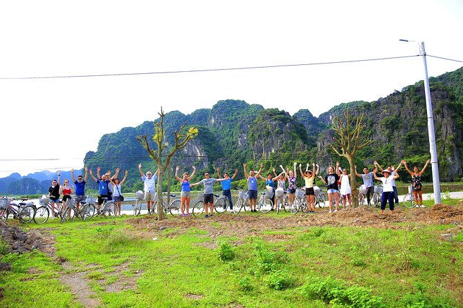 A Comfortable Trang An - Bai Dinh Limousine small group tour 1 day - A Deep Dive into the Itinerary