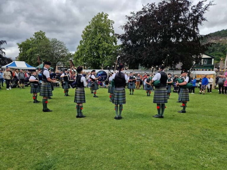 Aberdeen: Highland Heritage, Balmoral and Tartan Day Tour - Valuing the Experience