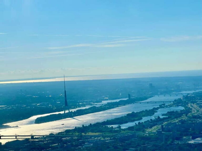 Airplane flight over Riga or Latvia - Exploring the Experience: A Closer Look at the Flight Itinerary
