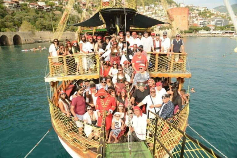 Alanya: Pirate Boat with Lunch and Unlimited Drinks - A Deep Dive into the Pirate Boat Experience