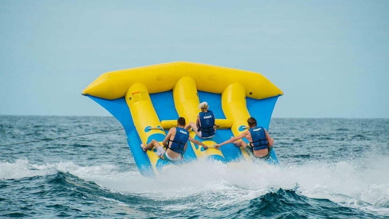 Alicante: Banana ride, Crazy Sofa y Flyfish - Practical Details and Value