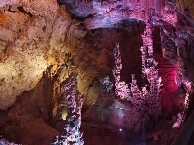 Alicante: Canelobre Cave time travel + Busot tour private transport - In-Depth Look at the Itinerary