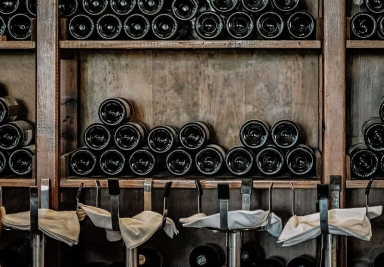 Alicante: Wine Tour and Lunch with Bodega Visit and Novelda - Why This Tour Offers Great Value