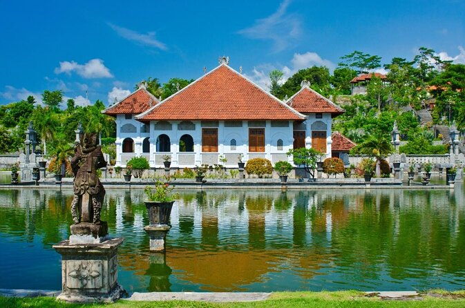 All inclusive: Blue lagoon Snorkeling & the Bats cave temple - Exploring the All-Inclusive Blue Lagoon Snorkeling & Bats Cave Temple Tour
