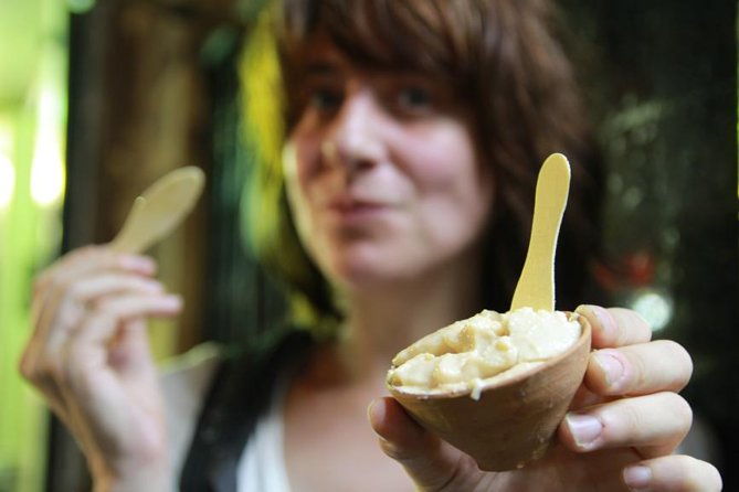 Alleyway Food Tour - A Deep Dive into the Kolkata Alleyway Food Tour
