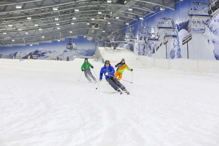 Alpenpark Neuss  slope ticket - Entering the Ski Hall and First Impressions