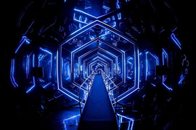 AMAZE Amsterdam: Immersive Audiovisual Experience - The Sum Up