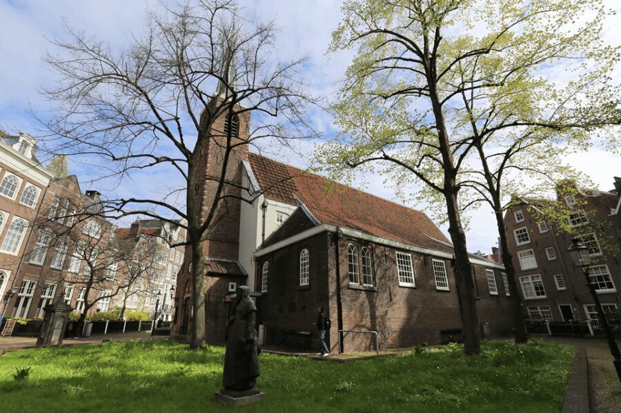 Amsterdam: Classical Music Concert at the Begijnhof - Exploring the Concert in Depth