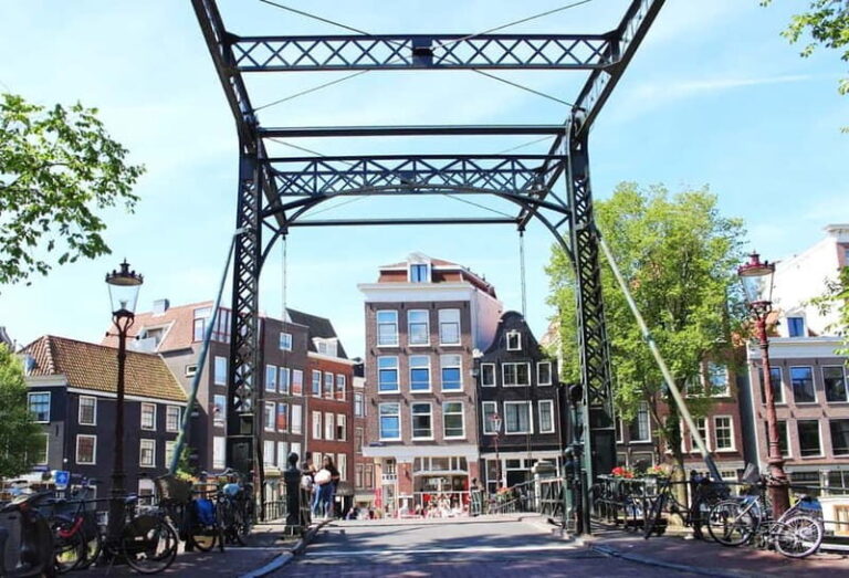 Amsterdam: Jordaan Area Walking Tour - A Closer Look at the Tour Itinerary