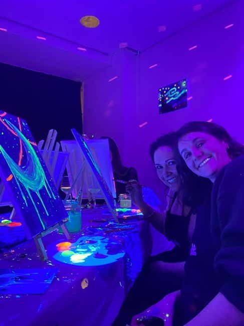 Amsterdam: Paint and Sip in the Dark at Rembrandt van Wine - Practical Details and Tips for Participants