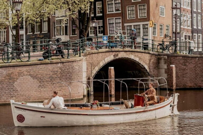 Amsterdam: Private Canal Cruise with snacks and drinks - The Sum Up