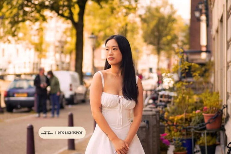 Amsterdam: Private Photoshoot for Couples, Families, or Solo - Why Choose This Photoshoot?