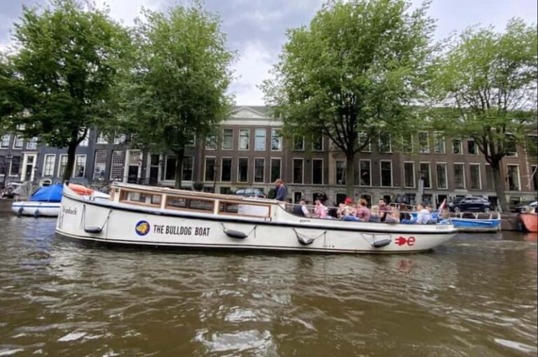 Amsterdam: The Bulldog Boat Smoke and Booze Cruise - The Route Breakdown: What You’ll See and Experience
