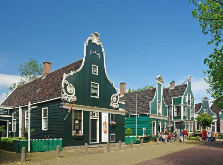 Amsterdam: Zaanse Schans windmills & Volendam Guided Tour - Transport and Logistics