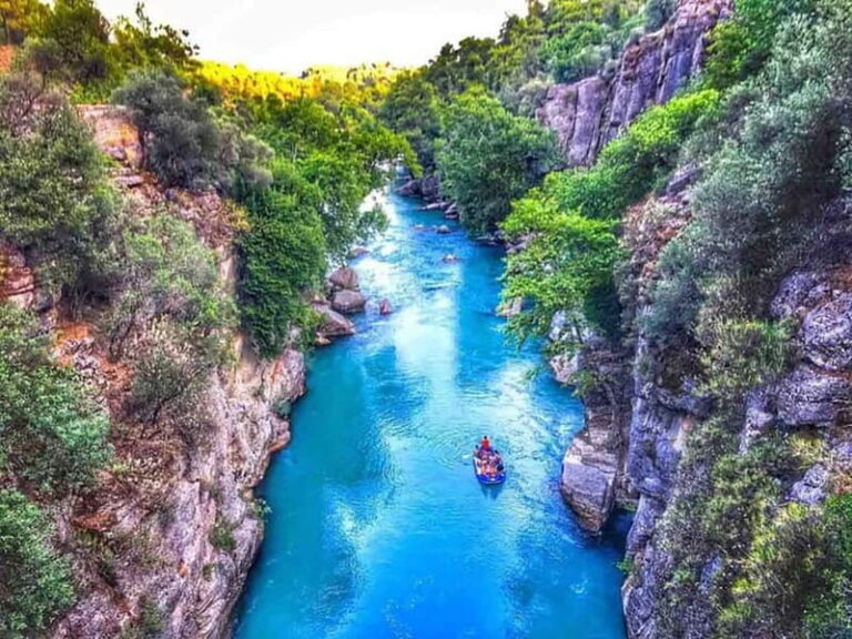 Antalya: Rafting Adventure Tour with Lunch and Transfers - What to Expect on the Day